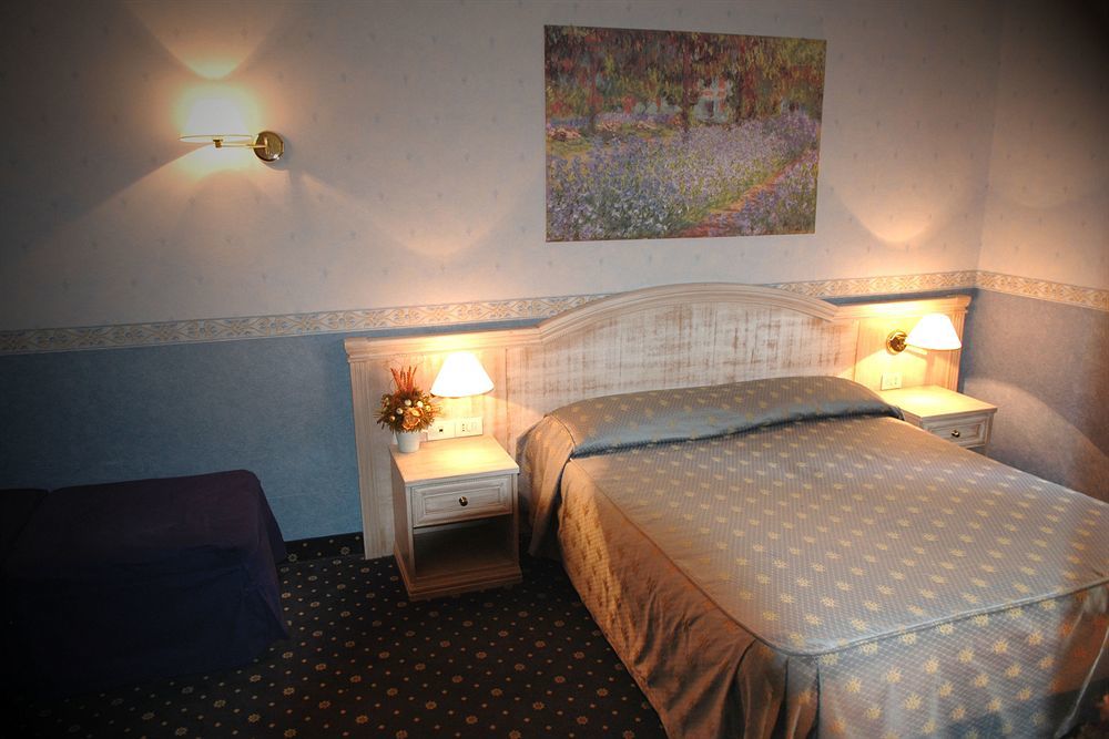 Bed and Breakfast Piccolo Imperiale Рим Екстер'єр фото